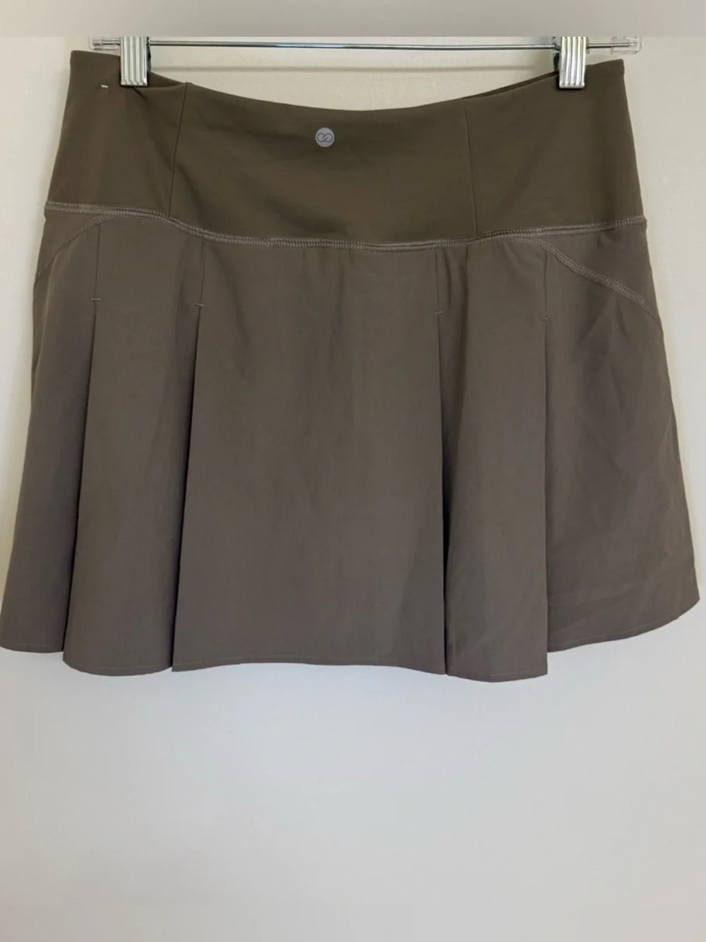CALIA Performance Skirt in Light Taupe Women’s Size Medium - Picture 2 of 3